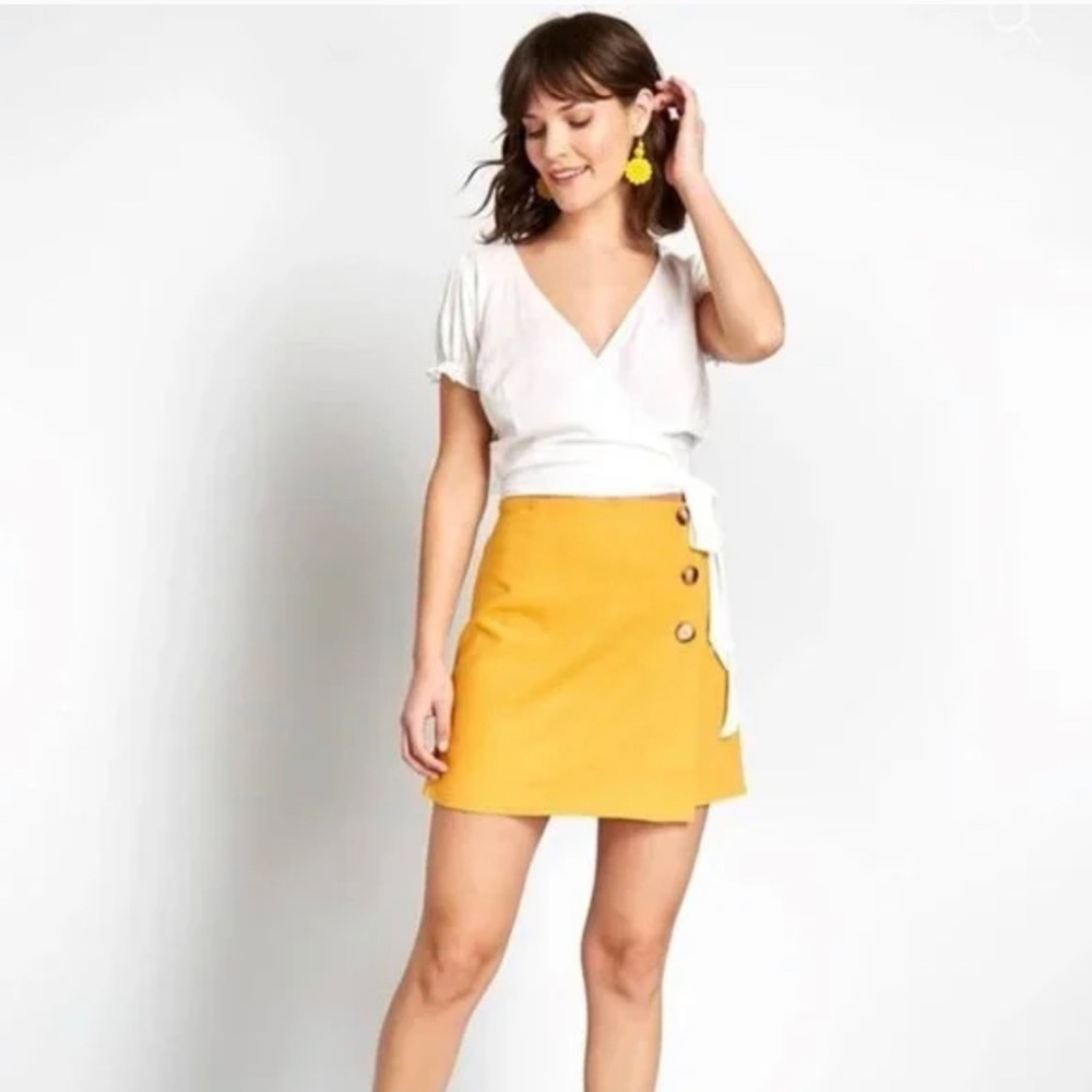 NWT ModCloth Mustard Yellow Skirt Size 14
